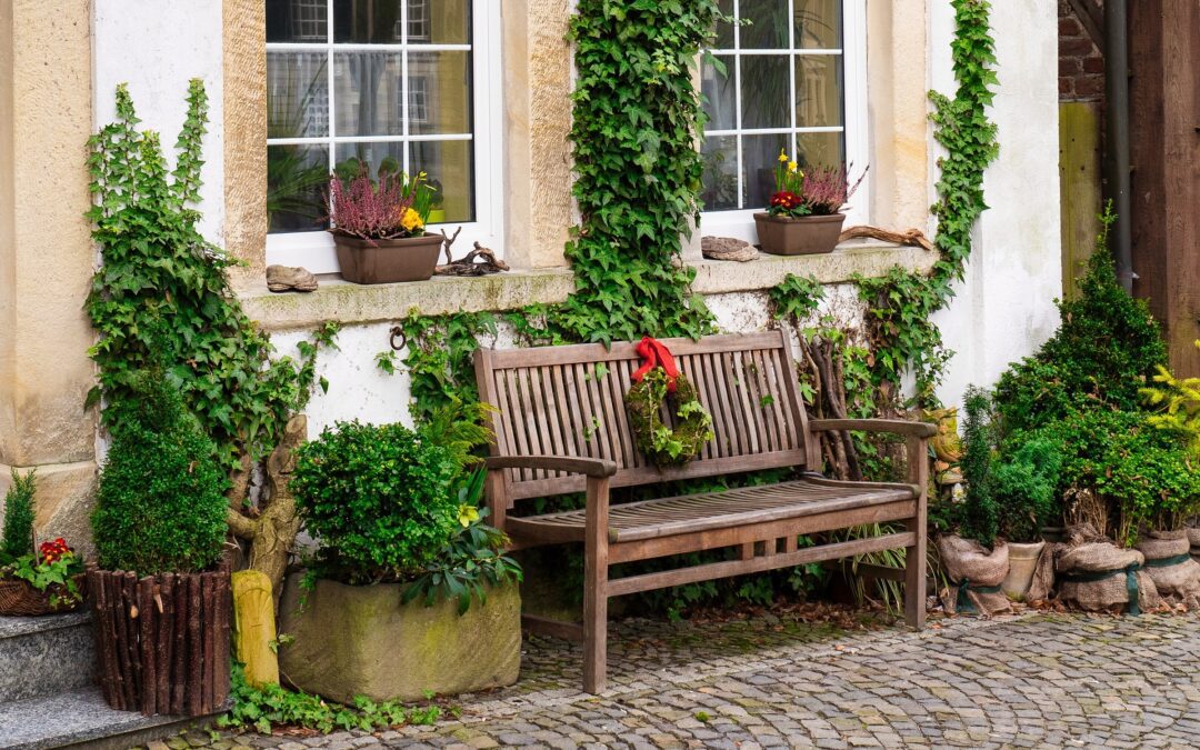 Σχεδιασμός εξωτερικών χώρων: ιδέες για τη διαμόρφωση κήπων και εξωτερικών χώρων που προάγουν την ευημερία και την ηρεμία